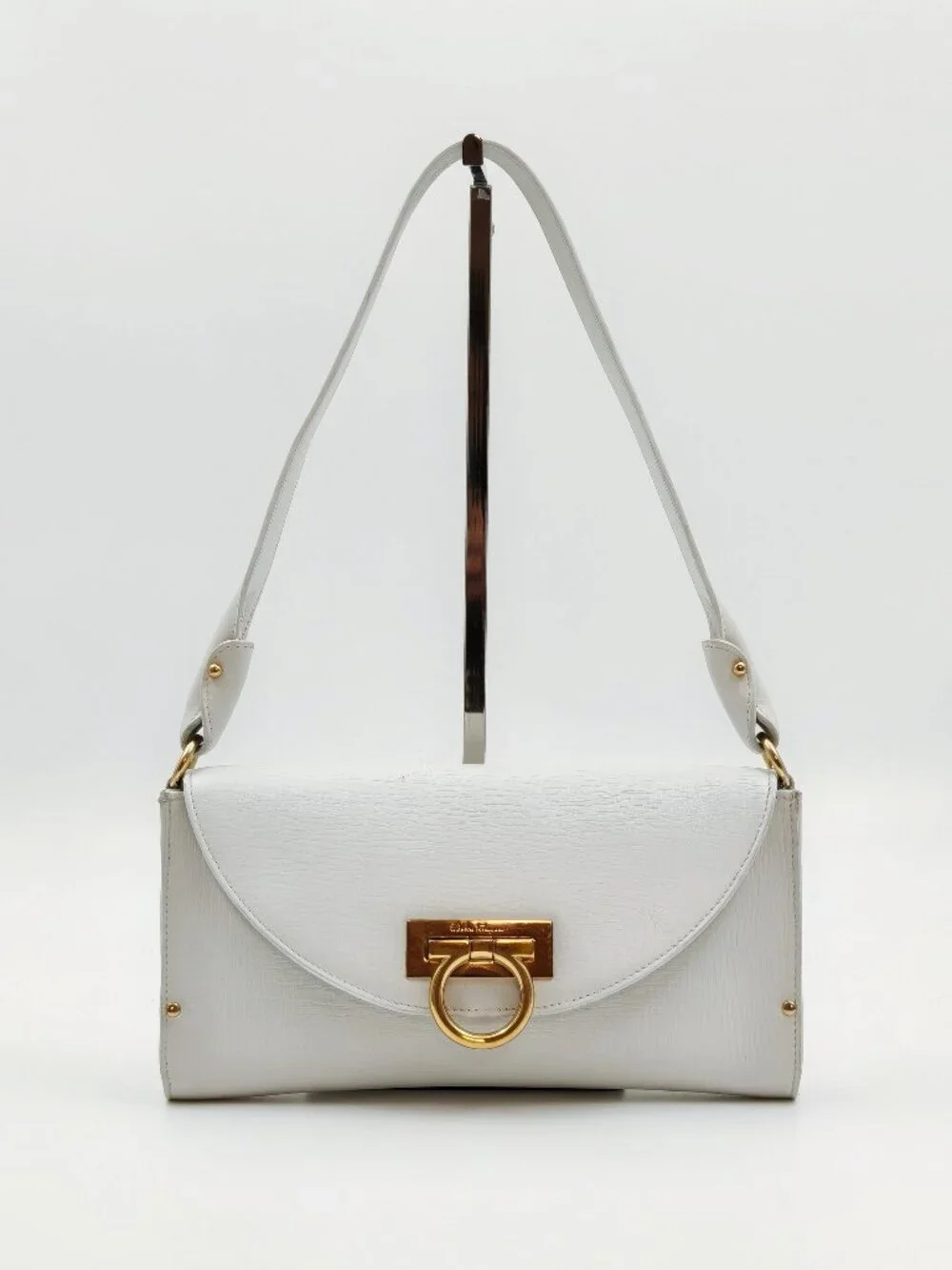 Salvatore Ferragamo Gancini White Leather Shoulder Bag Vintage Gold Hardware